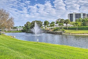 Apartment (2 Bedrooms) | Interior - First-floor Naples Condo ~ 3 Mi to Beaches! (Naples)