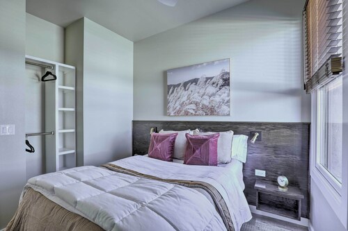 San Marcos Apartment w/ Off-street Parking!
