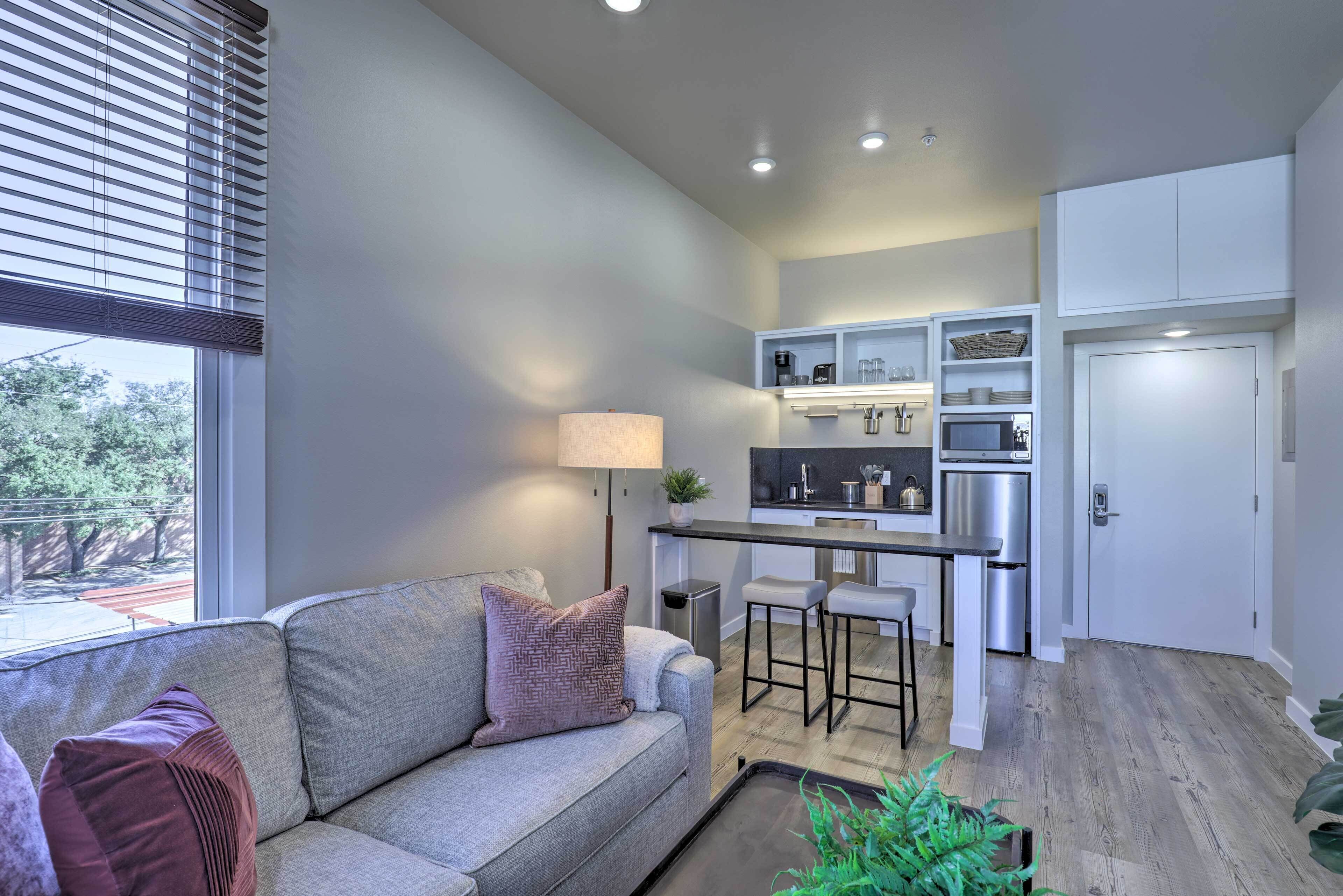 Apartment (1 Bedroom) | Interior