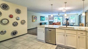 Interior - Stunning Hutto Home < 1 Mi to Historic Dtwn! (Hutto)