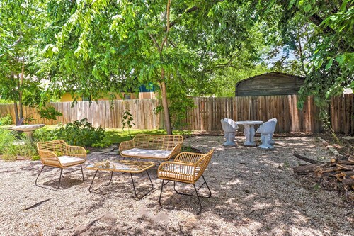 Stunning Hutto Home < 1 Mi to Historic Dtwn!