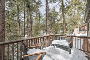 House (2 Bedrooms) | Interior - ~ 8 Mi to State Park & Trails: Pine Mountain Home (Pine)