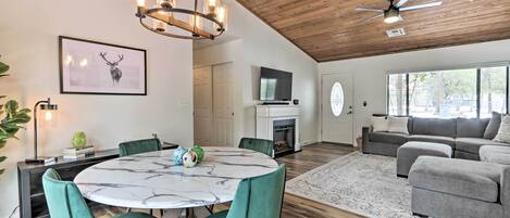 House (2 Bedrooms) | Depan hartanah