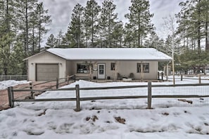 House (2 Bedrooms) | Interior - ~ 8 Mi to State Park & Trails: Pine Mountain Home (Pine)