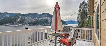 Lake Loon 'hillside' Cottage w/ Private Deck!