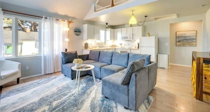 Bandon Beach House Rental: Walk to Downtown!