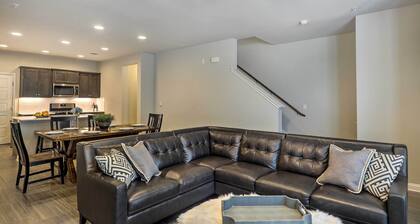 Pool Access: Upscale & Modern Austin Townhome