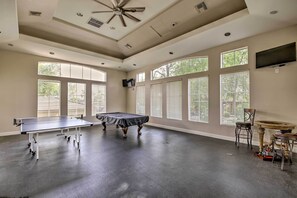 Interior - Modern Phoenix Condo w/ Resort Pool & Spa! (Phoenix)