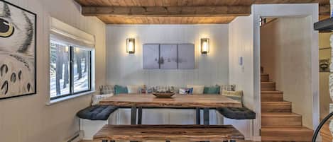 House (4 Bedrooms) | Interior