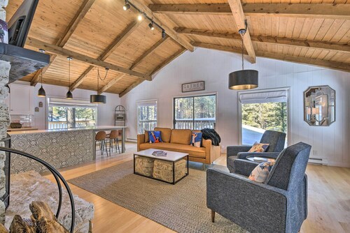 Angel Fire Cabin < 3 Miles to Skiing, Golf & Lake