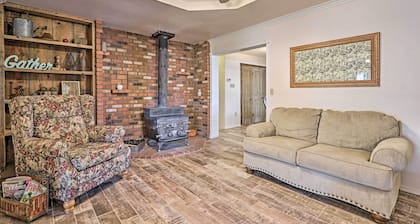'the Eagar House' White Mountains Gem w/ Views!