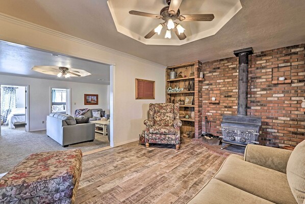 House (5 Bedrooms) | Interior - 'the Eagar House' White Mountains Gem w/ Views! (Eagar)