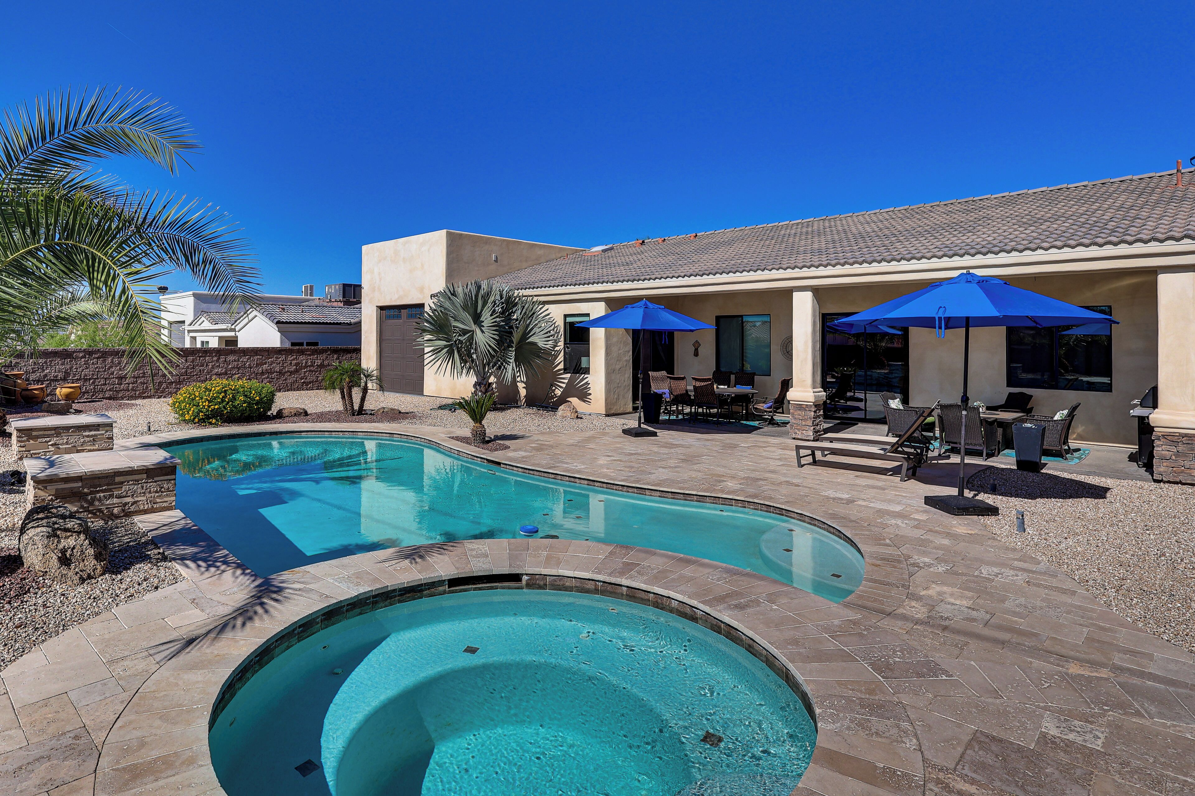 Casa (3 Bedrooms) | Vista frontal de la propiedad