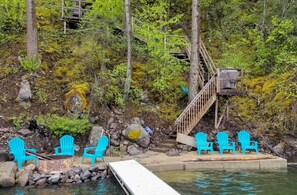 Interior - Swim, Boat & Explore! South Lake Coeur D'alene Gem (Worley)