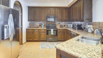 Vila (2 Bedrooms) | Interior