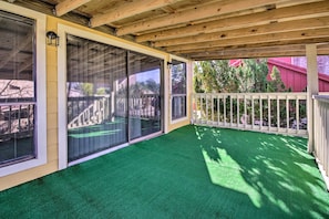 Apartment (2 Bedrooms) | Interior - Quiet Rental w/ Balcony: 14 Mi to Downtown Houston (Houston)