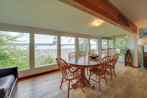 Interior - Cozy Beachouse: View & Deck, Steps From Skagit Bay (La Conner)