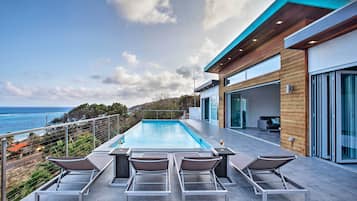 House (3 Bedrooms) | Pool | Outdoor pool