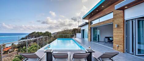 House (3 Bedrooms) | Pool | Outdoor pool