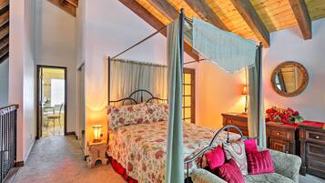 House (2 Bedrooms) | 2 bedrooms, bed sheets