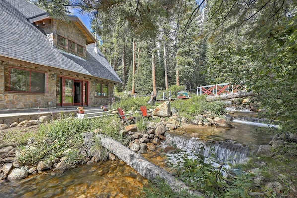 Property grounds - Cozy Dumont Cottage With Mill Creek Views! (Dumont)