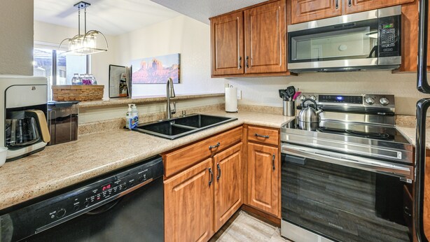 Apartment (2 Bedrooms) | Interior - Sedona Condo on Golf Course w/ Mountain Views! (Sedona)