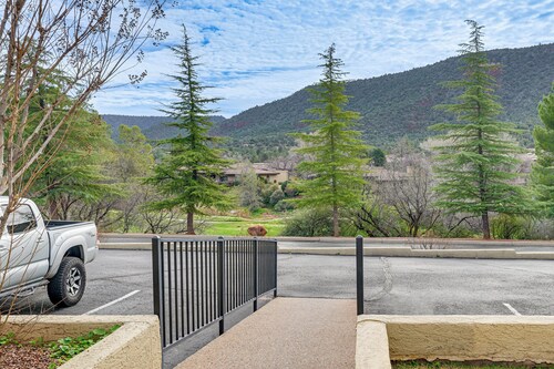 Sedona Condo on Golf Course w/ Mountain Views!