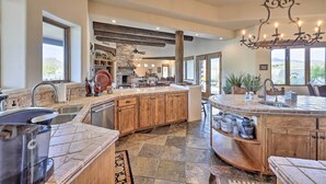 Unclassified image, 4 of 45, button - Cave Creek Oasis w/ Putting Green, Spa & Mtn View! (Cave Creek)