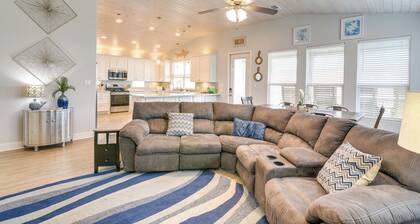 Luxe Home w/ Deck in Crystal Beach!