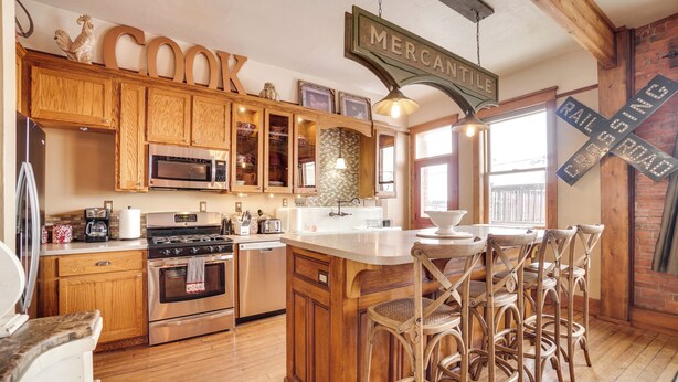 Apartment (3 Bedrooms) | Interior - 1 Mi to UW: Historic Laramie Apt (Laramie)