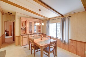Talo (3 Bedrooms) | Sisätilat