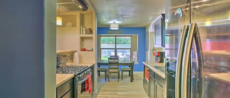 House (4 Bedrooms) | Interior