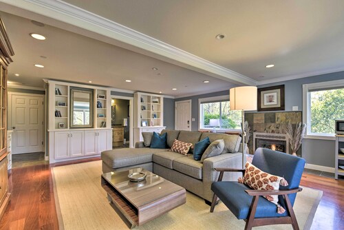 Designer Apartment < 1 Mile to Downtown San Rafael