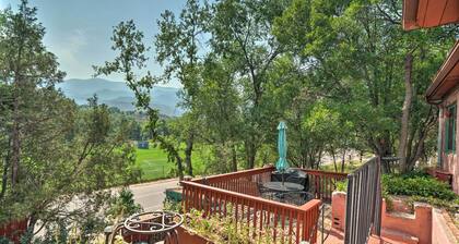 Colorful Bungalow By Pikes Peak/garden of the Gods
