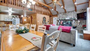 Casa (2 Bedrooms) | Interior
