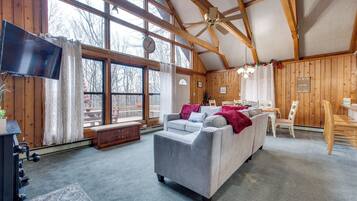 Casa (2 Bedrooms) | Interior