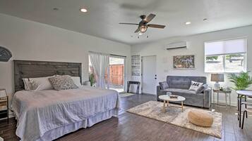 Apartment (1 Bedroom) | Interior