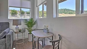 Apartment (1 Bedroom) | Bahagian dalam