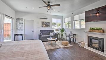 Apartment (1 Bedroom) | Interior