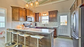 House (Multiple Bedrooms) | Interior