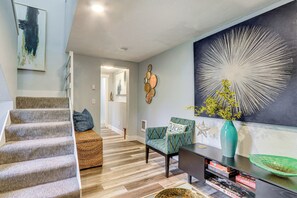 Cottage (2 Bedrooms) | Interior - Cozy Pet-friendly Coeur D'alene Lake Cottage! (Coeur d'Alene)