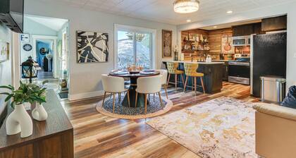 Cozy Pet-friendly Coeur D'alene Lake Cottage!