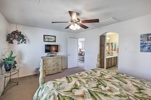 House (4 Bedrooms) | Interior - 'bella Casa' Coolidge Home w/ Pool & Hot Tub! (Coolidge)