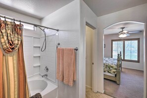 House (4 Bedrooms) | Interior - 'bella Casa' Coolidge Home w/ Pool & Hot Tub! (Coolidge)
