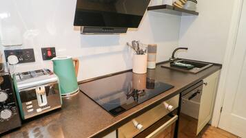 Fridge, dishwasher, electric kettle, toaster