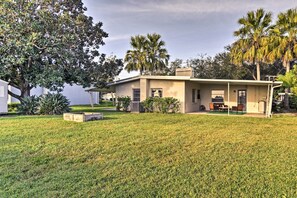 House (2 Bedrooms) | Interior - Mid-century Modern Home 1 Mi to Nokomis Beach (Nokomis)