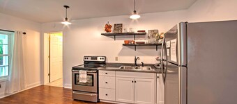 Cottage w/ Hot Tub & Fire Pit By Mahantango Creek