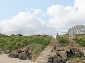 Property grounds - On The Watersedge (Chathill)