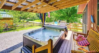 Bryson City Home w/ Deck ~ 1 Mi to Fontana Lake