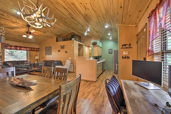 House (2 Bedrooms) | Bahagian dalam